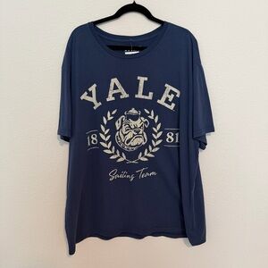 Yale Sailing team Blue Graphic T-Shirt New With Tag Large